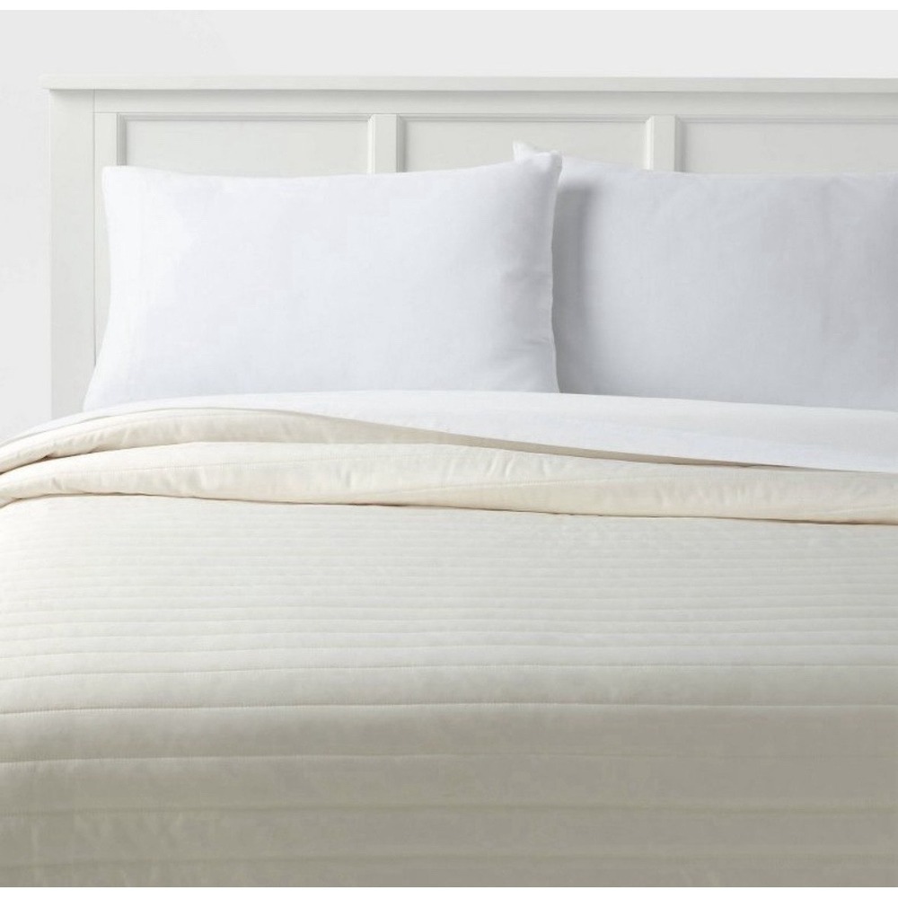 Twin/XL Twin Satin Quilt Ivory- Room Essentials 92in X 66in